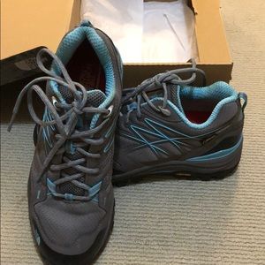 Northface Hiking Shoes Size 7.5
